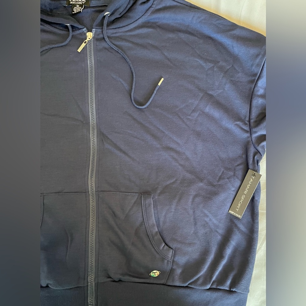 Tahari Sport Size:3X Women Zip Up  Hoodie Lightweight Navy 55% Cotton Pockets - Picture 8 of 12